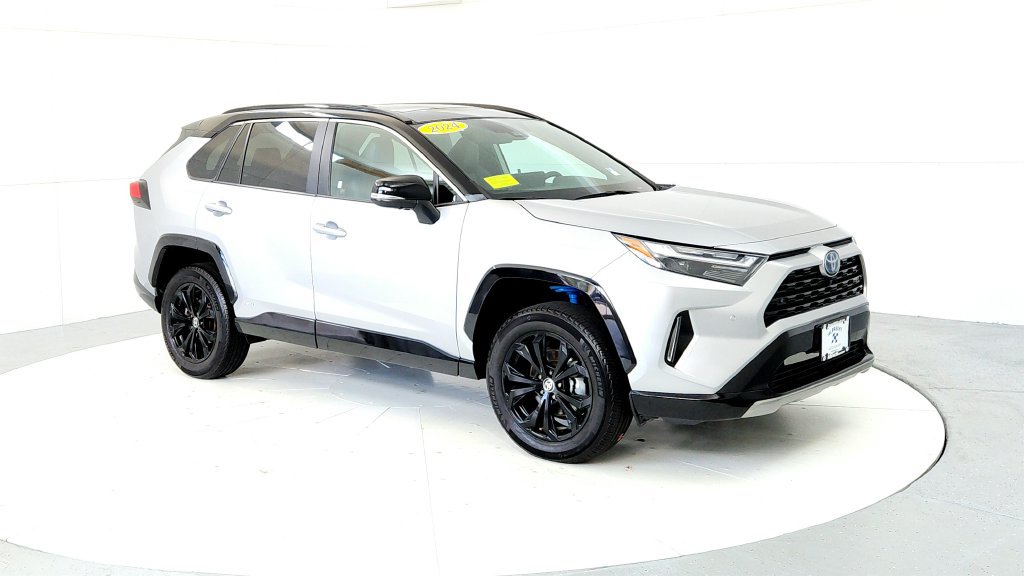 Certified 2024 Toyota RAV4 XSE w/ Advanced Technology Package AWD/4WD image 7