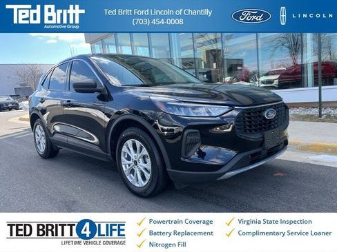 Used 2024 Ford Escape Active image 1