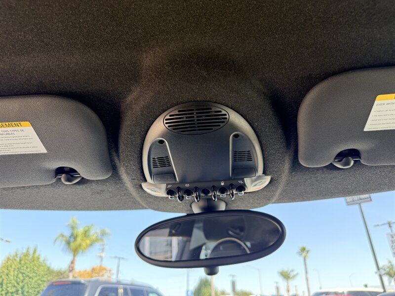 Used 2012 MINI Cooper Clubman S FWD image 18