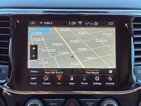 Used 2020 Jeep Grand Cherokee Overland image 11