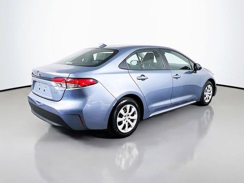 Used 2024 Toyota Corolla LE image 8