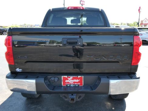 Used 2019 Toyota Tundra SR5 w/ SR5 Upgrade Package AWD/4WD image 6