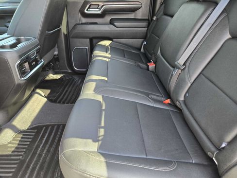 Certified 2024 Chevrolet Silverado 1500 LTZ w/ LTZ Convenience Package II AWD/4WD image 29