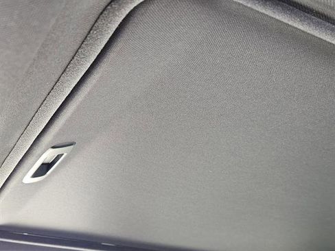 Certified 2025 Subaru Forester Limited image 17