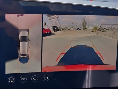 New 2025 Cadillac Optiq Sport 1 AWD/4WD image 10
