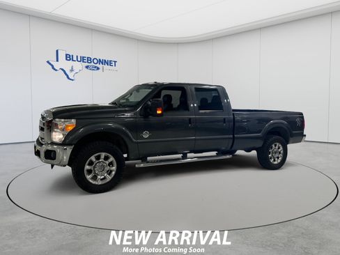 Used 2016 Ford F350 Lariat w/ Lariat Ultimate Package AWD/4WD image 1