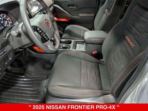 Certified 2025 Nissan Frontier PRO-4X AWD/4WD image 13