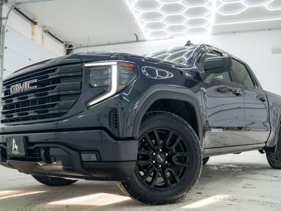 Used 2022 GMC Sierra 1500 Elevation