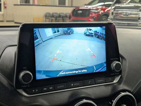 Used 2024 Nissan Sentra SV image 14