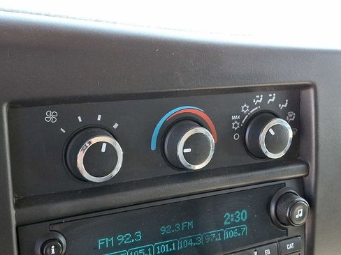 Used 2016 Chevrolet Express 3500 image 15
