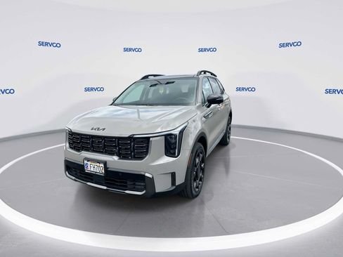 Used 2025 Kia Sorento SX AWD/4WD image 4