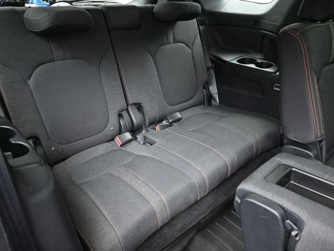 Used 2024 Honda Pilot Sport image 10