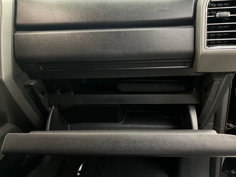 Used 2018 Ford Expedition XLT w/ Equipment Group 201A image 30