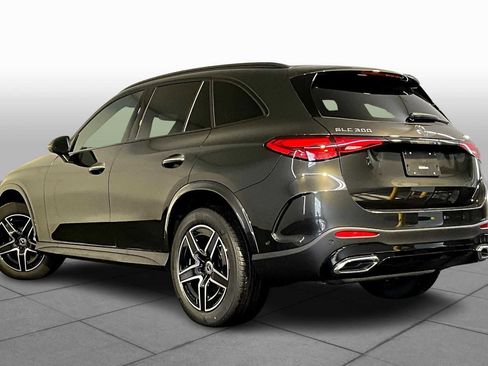 New 2026 Mercedes-Benz GLC 300 4MATIC image 3
