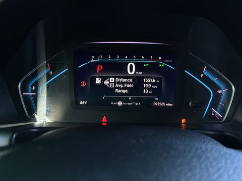 Used 2019 Honda Odyssey Elite image 25