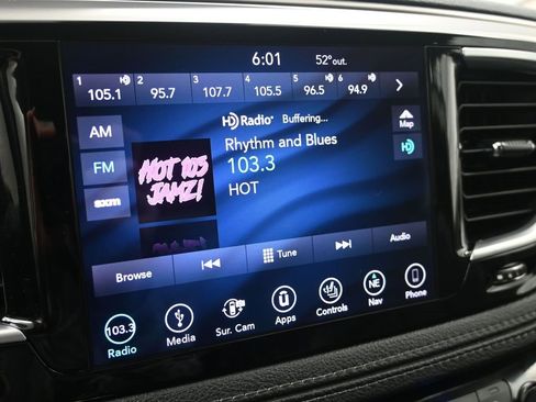 Used 2018 Chrysler Pacifica Limited w/ Advanced Safetytec Group image 18