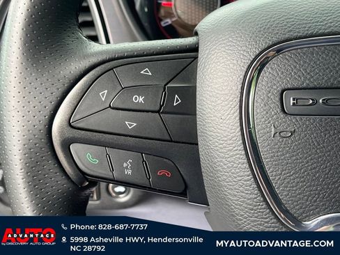 Used 2016 Dodge Challenger R/T w/ Blacktop Package image 18