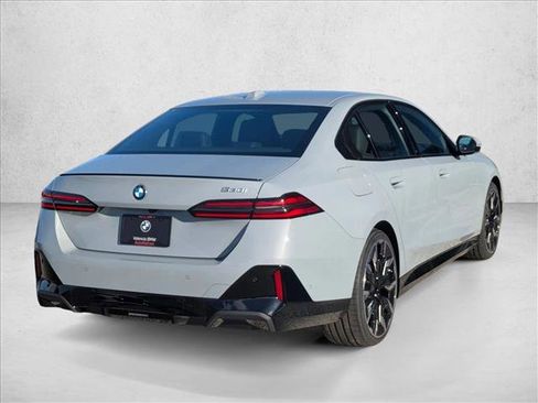 New 2026 BMW 530i w/ M Sport Package RWD image 2
