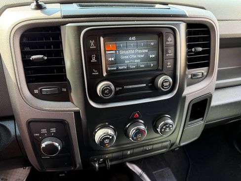 Used 2018 RAM 2500 Tradesman w/ Chrome Appearance Group AWD/4WD image 53