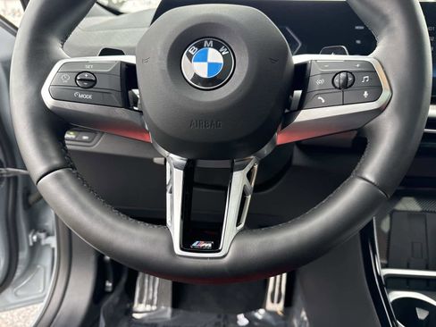 Used 2025 BMW X2 xDrive28i w/ Premium Package image 18