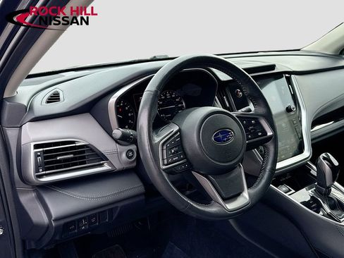 Used 2024 Subaru Outback Limited image 28