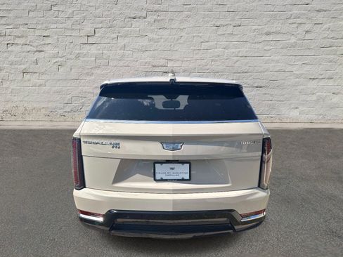 New 2026 Cadillac Escalade IQ Luxury 1 AWD/4WD image 6