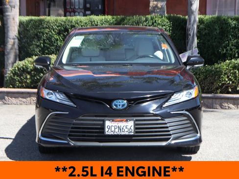 Used 2023 Toyota Camry XLE FWD image 3