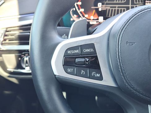 Used 2021 BMW M550i xDrive w/ Premium Package image 37