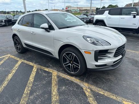Used 2020 Porsche Macan S AWD/4WD image 14