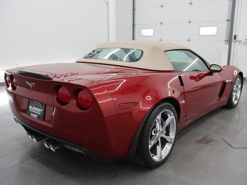 Used 2011 Chevrolet Corvette Grand Sport w/ Preferred Equipment Group RWD image 5