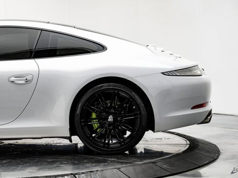Used 2015 Porsche 911 Carrera image 7