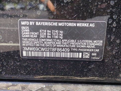 Used 2026 BMW 330i Sedan w/ Premium Package image 17