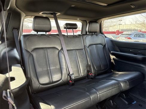 Used 2023 Jeep Wagoneer Series II image 33