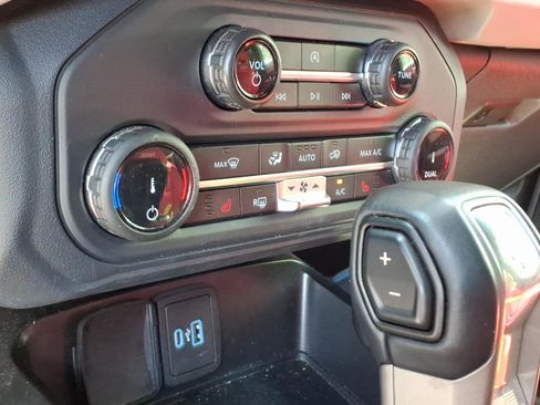 Used 2022 Ford Bronco Wildtrak AWD/4WD image 15