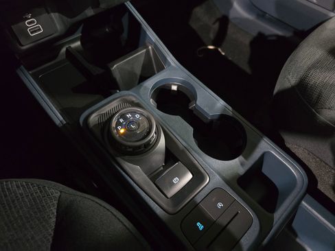 New 2025 Ford Maverick XL w/ Equipment Group 102A image 27