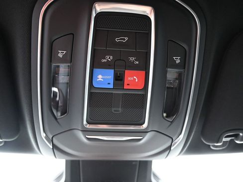 New 2026 Jeep Cherokee Limited AWD/4WD image 21