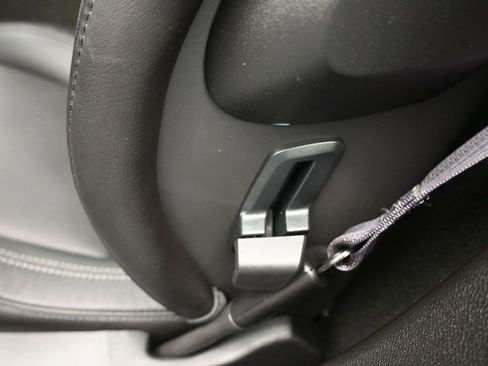 Used 2017 Chevrolet Corvette Stingray Convertible image 13