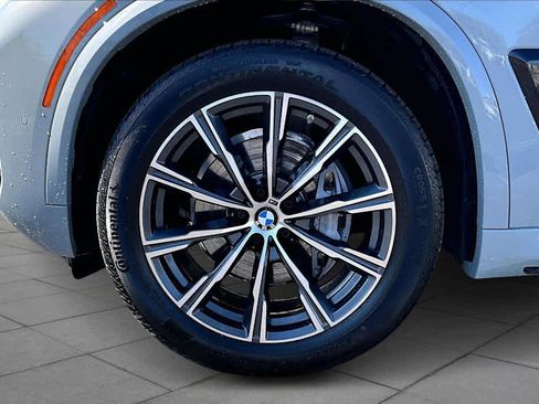 Used 2025 BMW X5 xDrive40i image 9