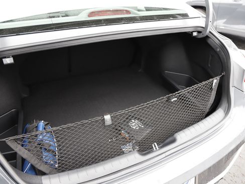 New 2026 Hyundai Elantra SEL Sport Premium image 5