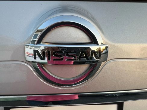 Used 2020 Nissan Rogue SL image 64