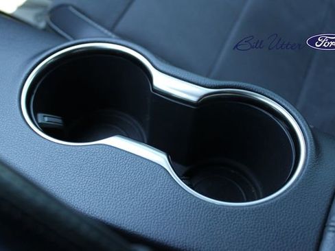 Used 2019 Ford Mustang Shelby GT350 w/ Technology Package image 15