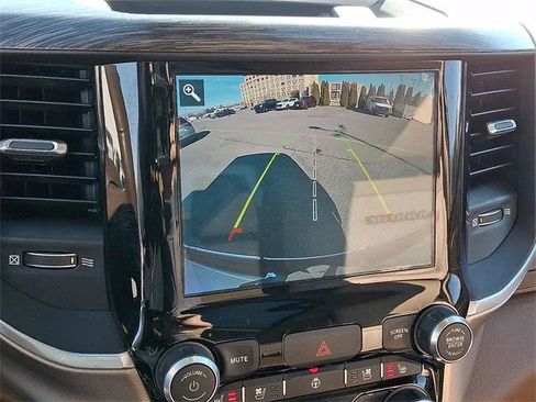 Certified 2020 RAM 1500 Laramie image 18