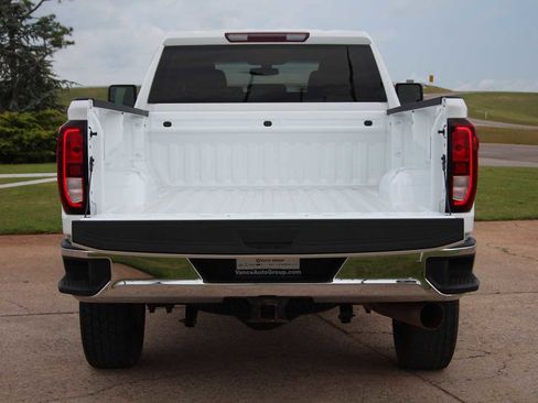 Used 2023 GMC Sierra 3500 Pro w/ Convenience Package AWD/4WD image 12