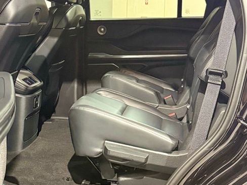 New 2026 Lincoln Navigator Reserve w/ Jet Appearance Package AWD/4WD image 44