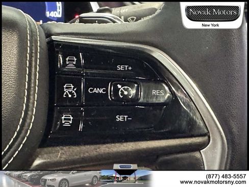 Used 2022 Jeep Grand Cherokee L Overland w/ Luxury Tech Group IV AWD/4WD image 18