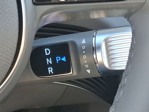 New 2024 Hyundai Ioniq 5 SEL image 7