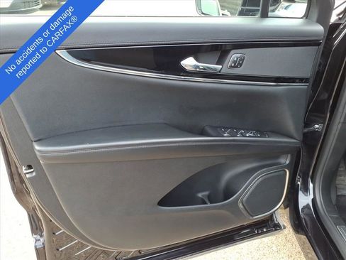 Used 2023 Lincoln Nautilus Reserve image 15