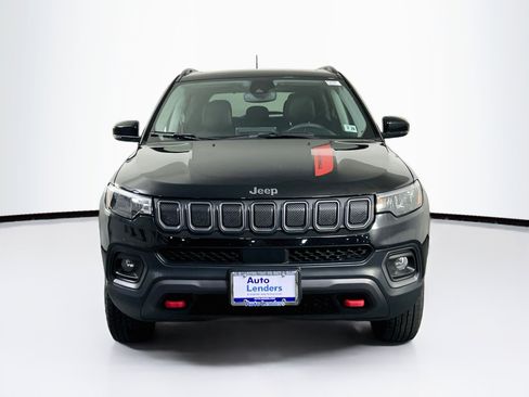 Used 2022 Jeep Compass Trailhawk w/ Sun and Sound Group AWD/4WD image 2