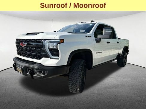 Certified 2025 Chevrolet Silverado 2500 ZR2 w/ ZR2 Bison Edition AWD/4WD image 6