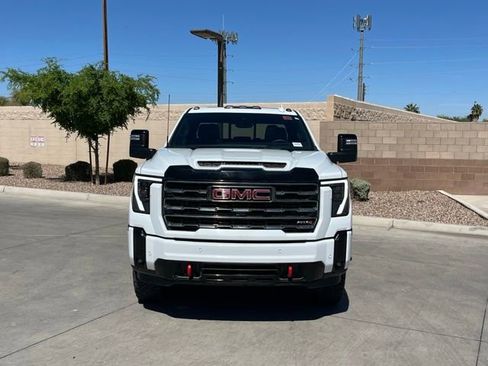 Used 2025 GMC Sierra 3500 AT4 w/ Technology Package image 5